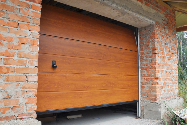 garage door that is stuck open